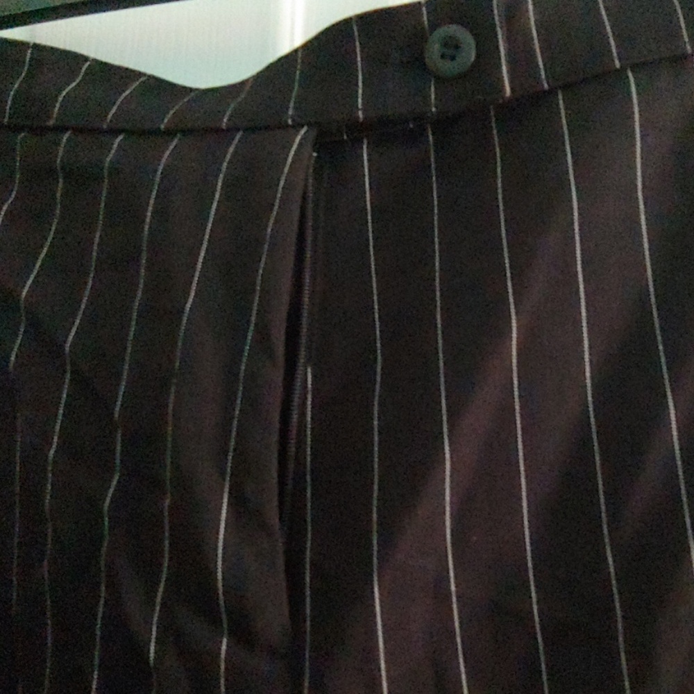 Pants - Picture 3 of 6